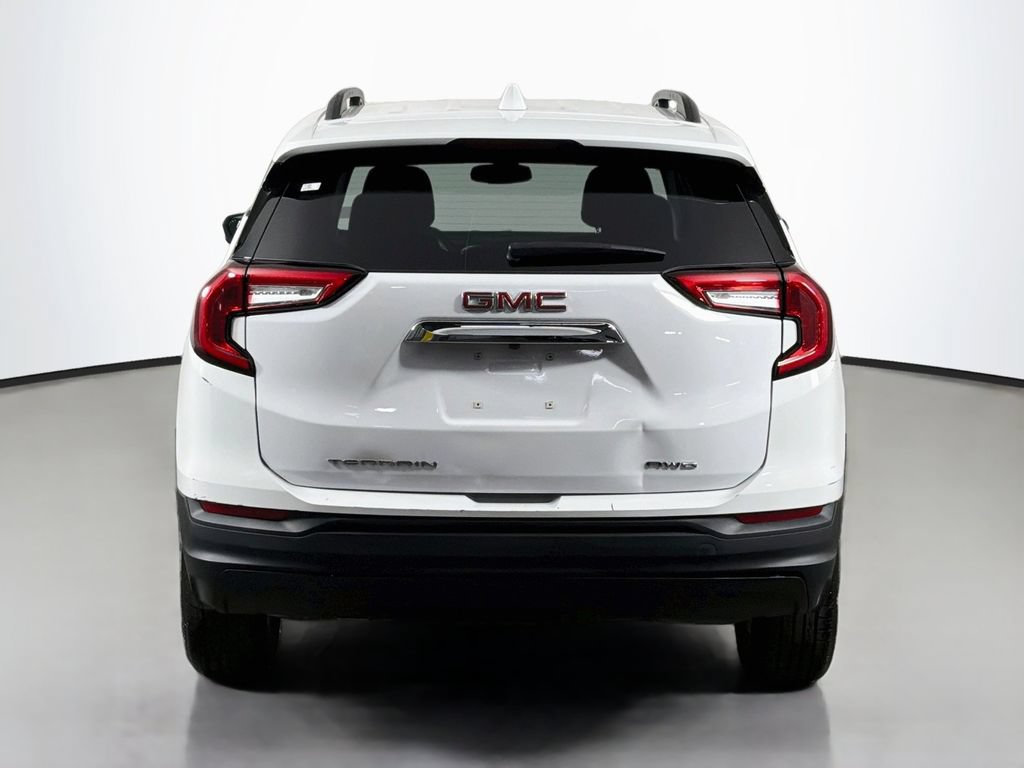 Used 2024 GMC Terrain SLE w/ Driver Convenience Package AWD/4WD image 6