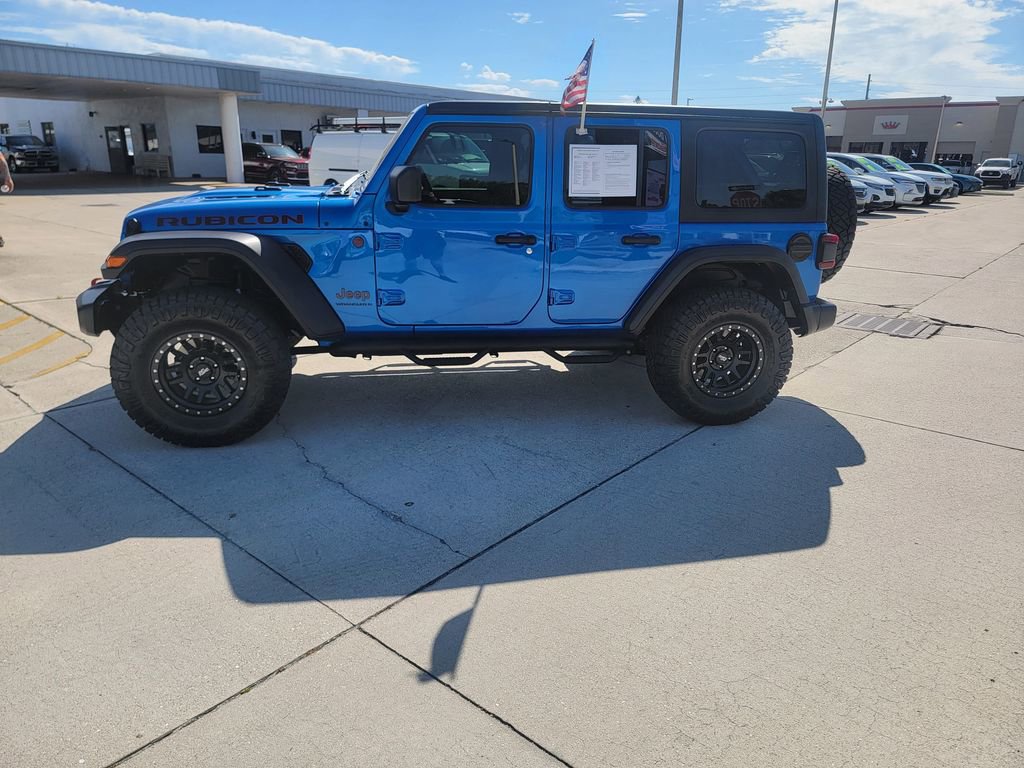 Used 2024 Jeep Wrangler Unlimited Rubicon w/ Technology Group image 2
