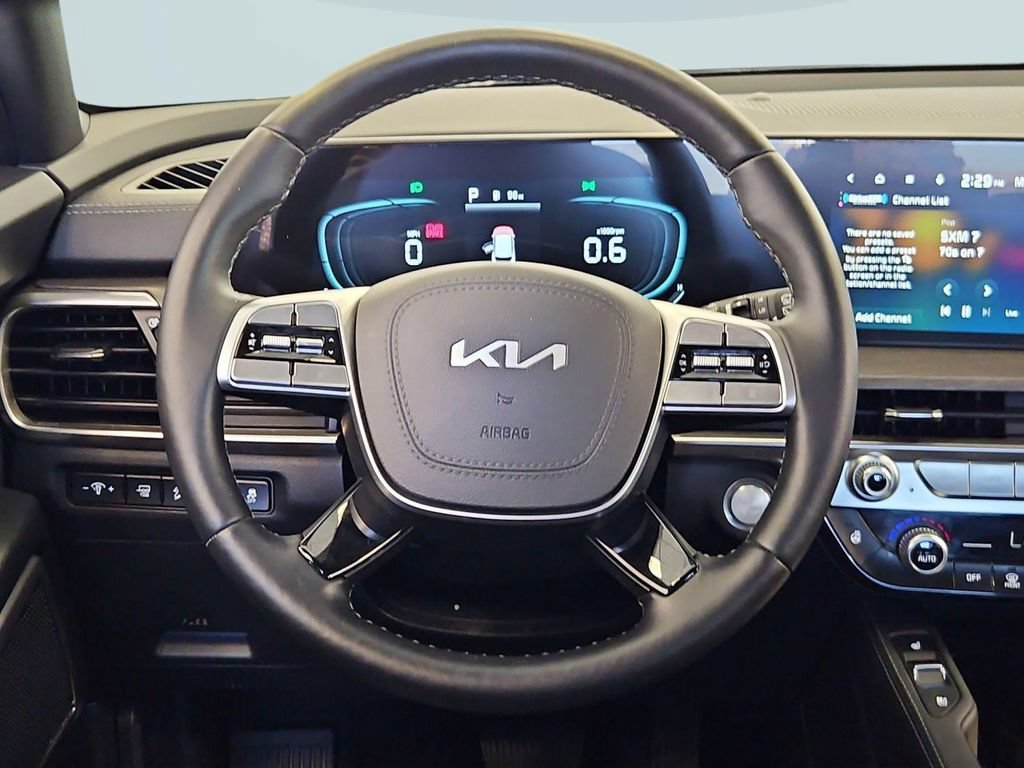 Used 2025 Kia Telluride EX X-Line AWD/4WD image 14