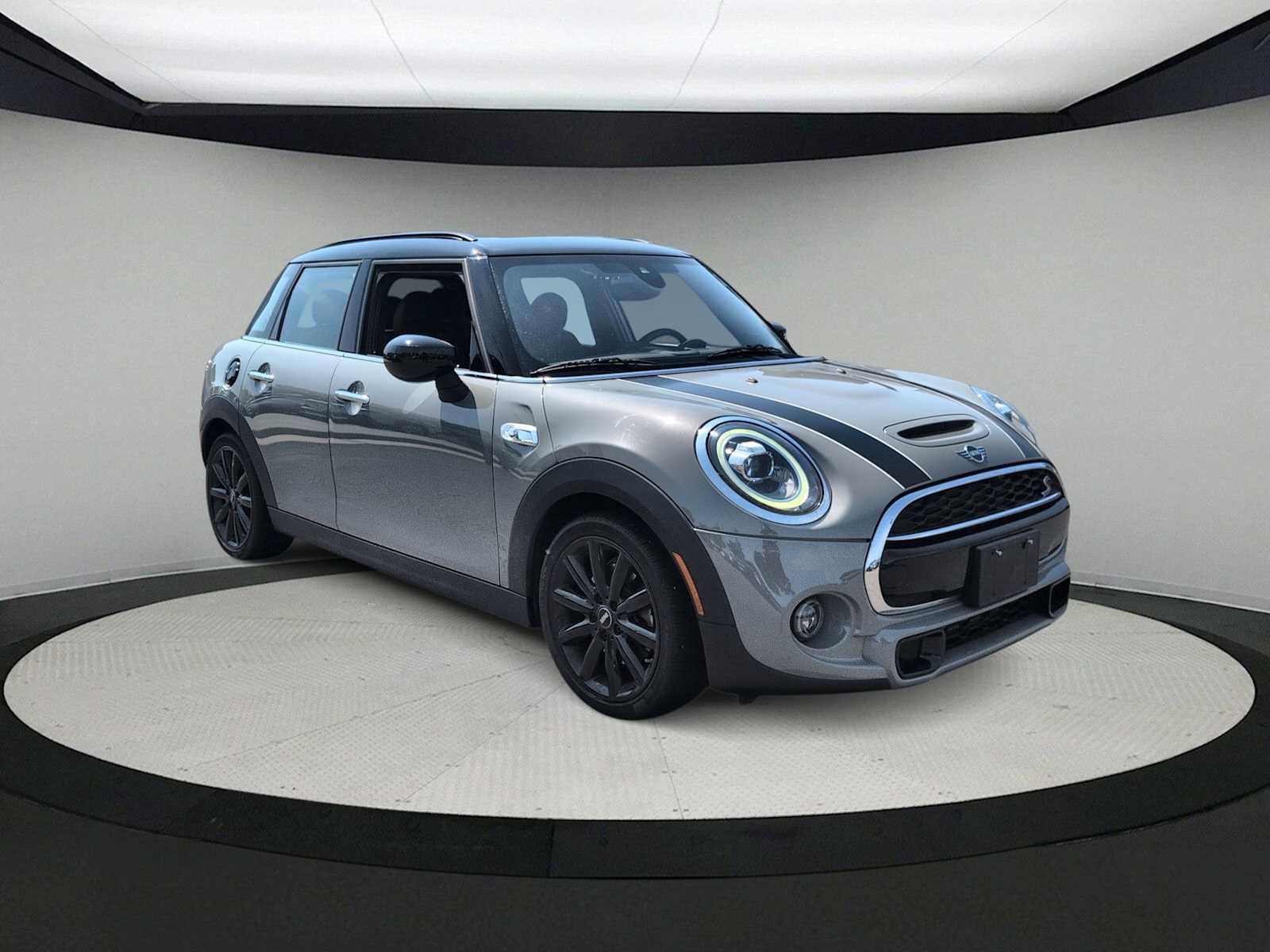 Used 2020 MINI Cooper S w/ Storage Package FWD image 2