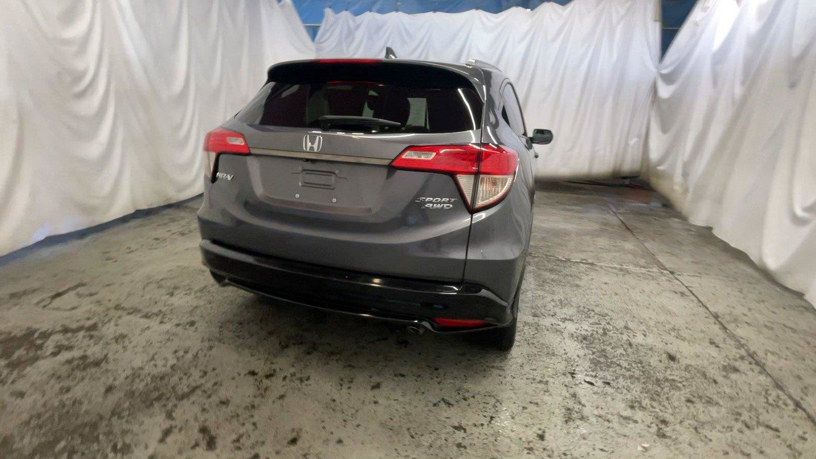 Used 2021 Honda HR-V Sport image 7