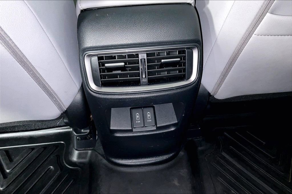 Used 2022 Honda CR-V Touring image 34