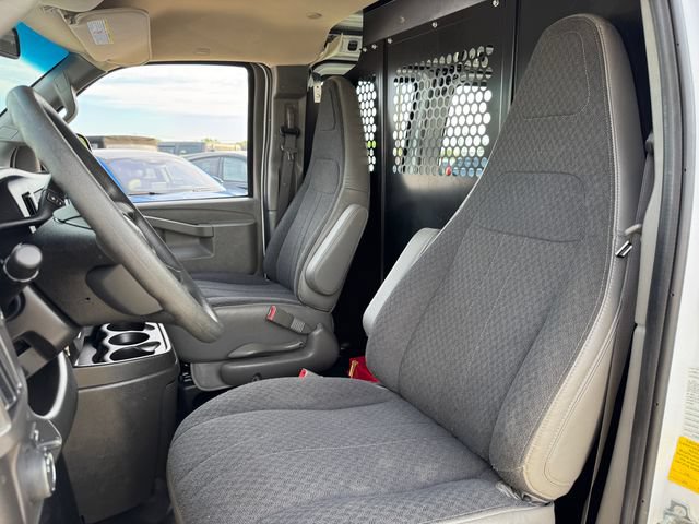 Used 2025 GMC Savana 2500 w/ Driver Convenience Package RWD image 14