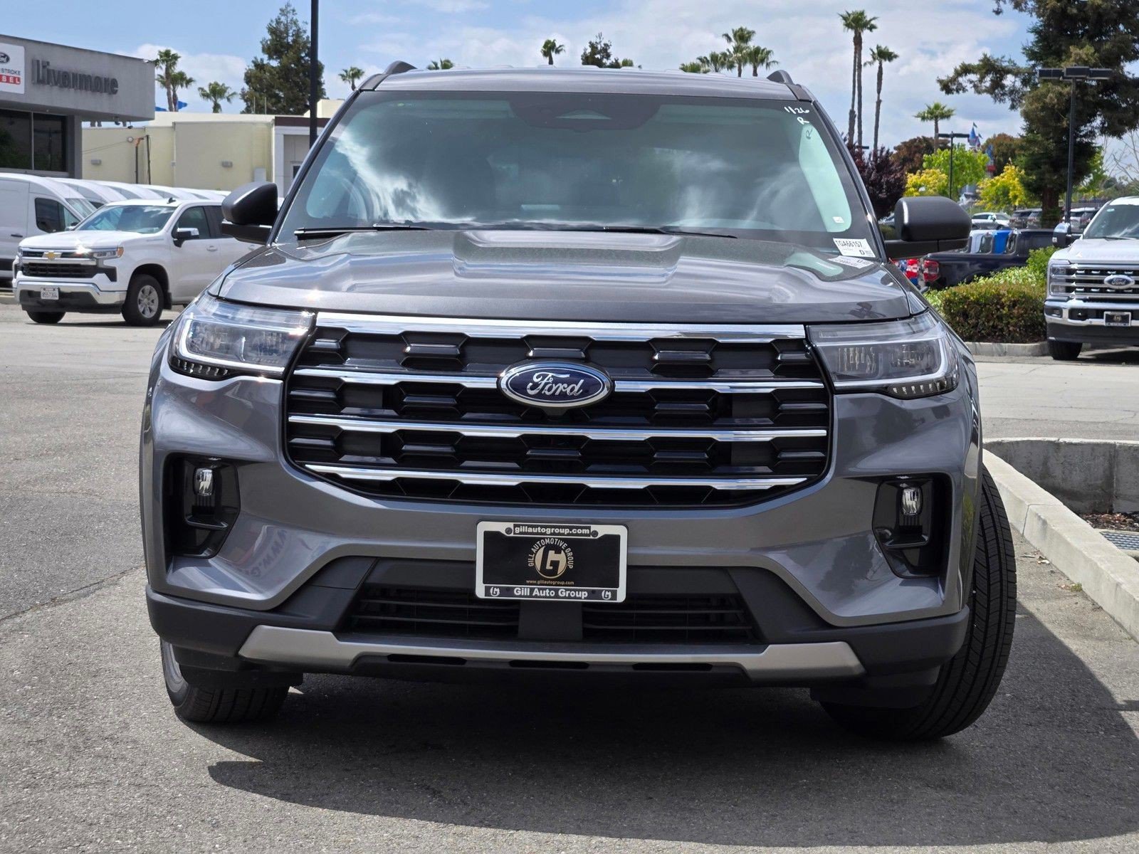 New 2026 Ford Explorer Active w/ Active Comfort Package AWD/4WD image 2