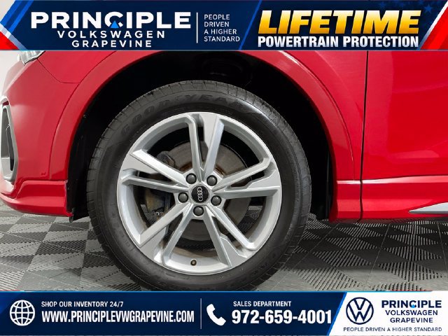 Used 2022 Audi Q3 2.0T Premium Plus w/ Premium Plus Package AWD/4WD image 34