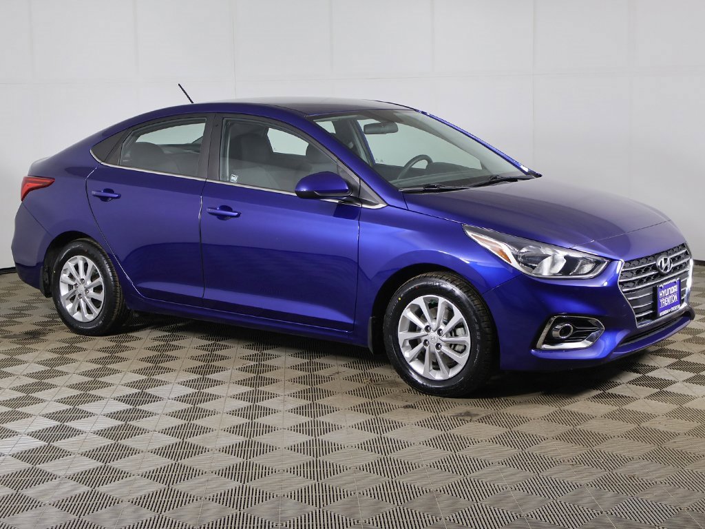 Used 2020 Hyundai Accent SEL image 37