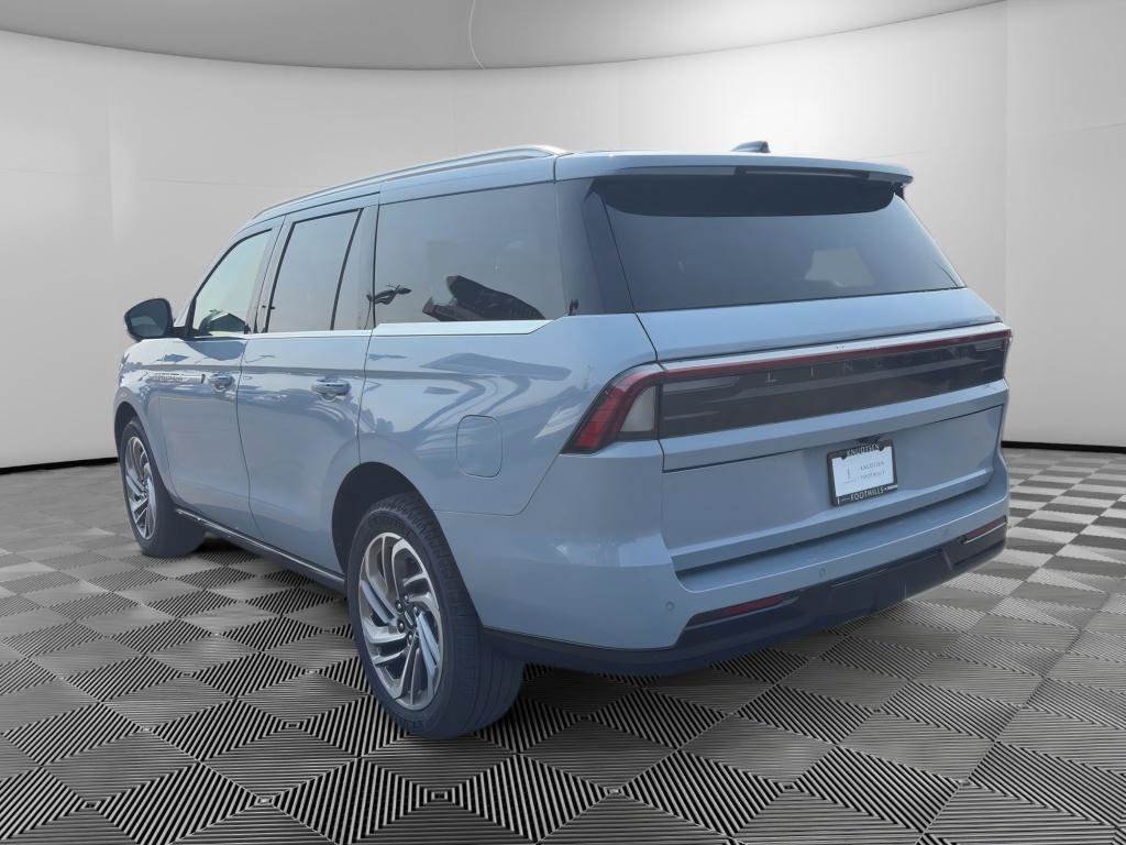 New 2026 Lincoln Navigator Reserve AWD/4WD image 5