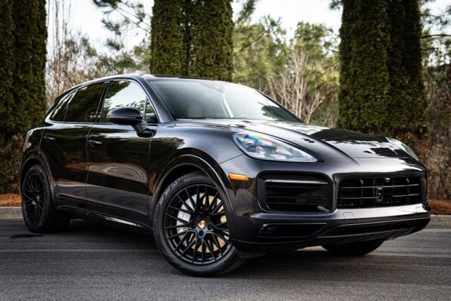 Used 2021 Porsche Cayenne GTS image 5