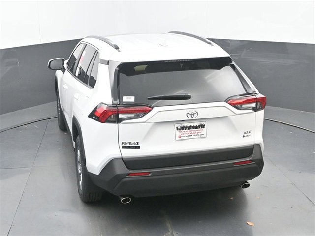 New 2025 Toyota RAV4 XLE w/ Convenience Package image 30