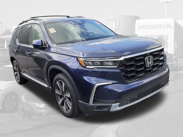 Used 2024 Honda Pilot Elite image 4