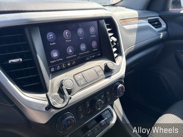 Used 2023 GMC Acadia SLE image 11