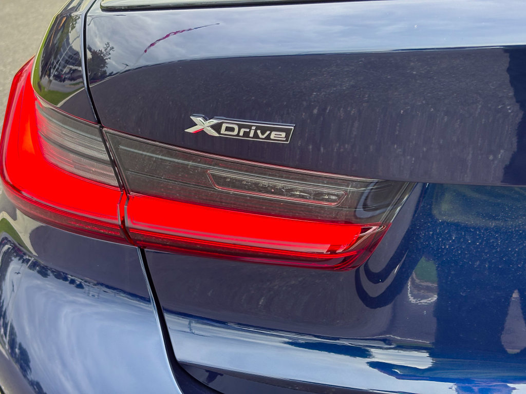 New 2026 BMW 330i xDrive Sedan w/ M Sport Package AWD/4WD image 6
