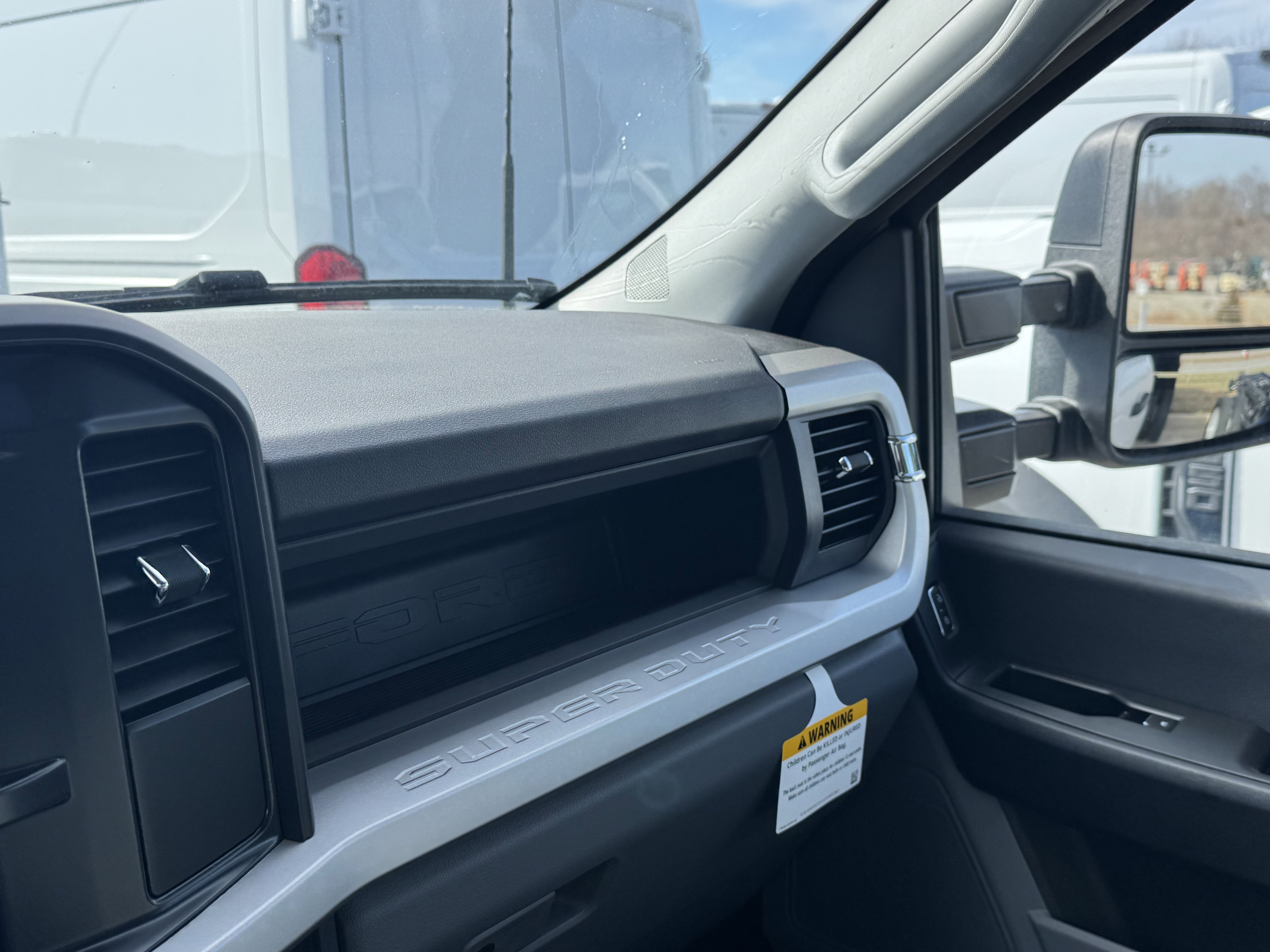 New 2025 Ford F450 XL w/ XL Chrome Package image 16