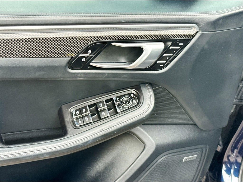 Used 2021 Porsche Macan GTS image 19