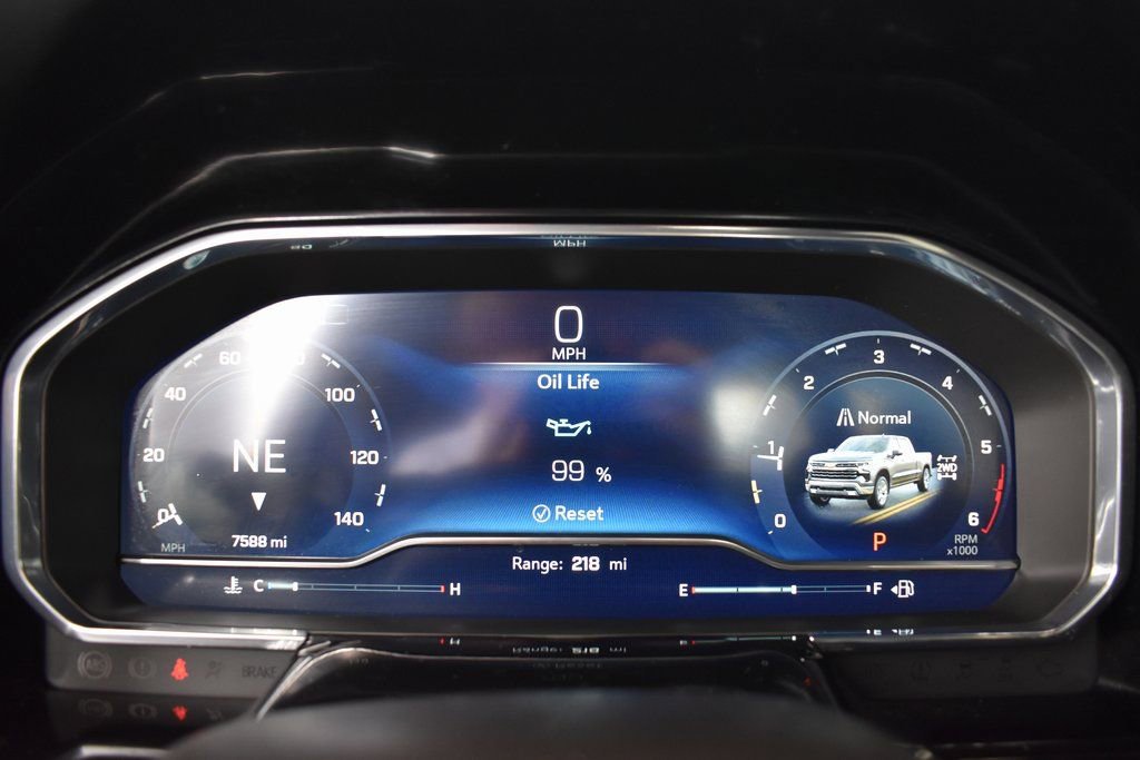 Used 2025 Chevrolet Silverado 1500 RST image 21