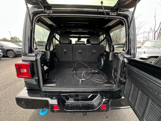 Used 2022 Jeep Wrangler Unlimited Sahara image 16