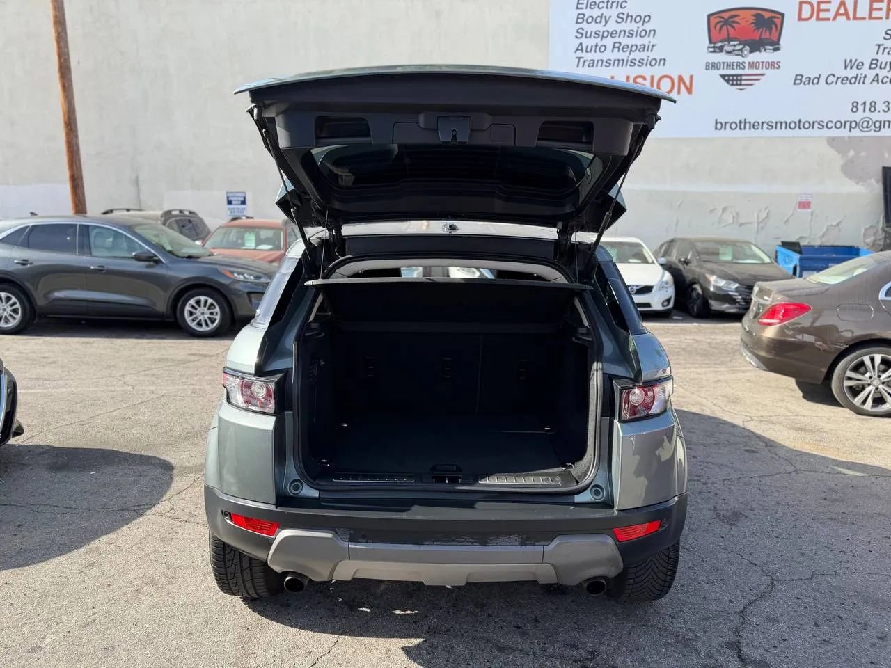 Used 2015 Land Rover Range Rover Evoque Pure image 23