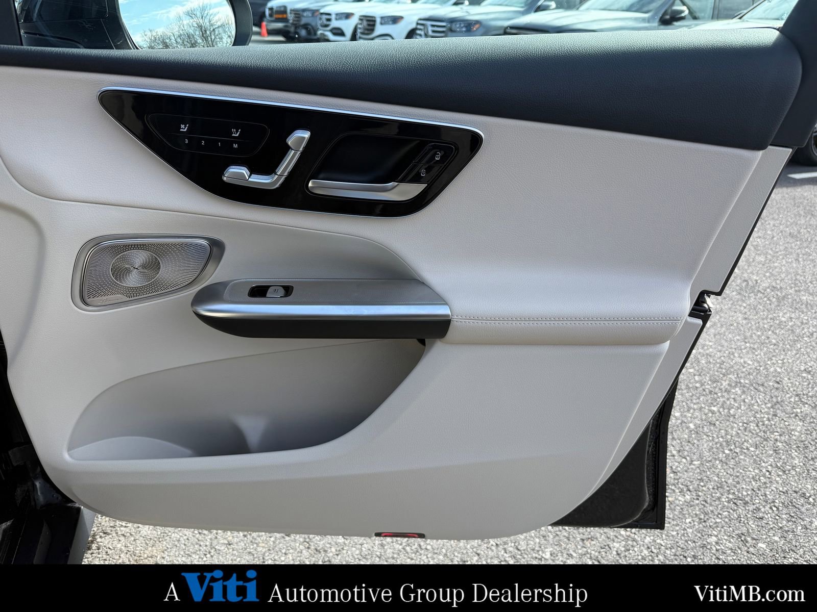 Certified 2025 Mercedes-Benz GLC 300 4MATIC image 28