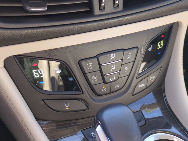 Used 2019 Buick Envision Essence image 19