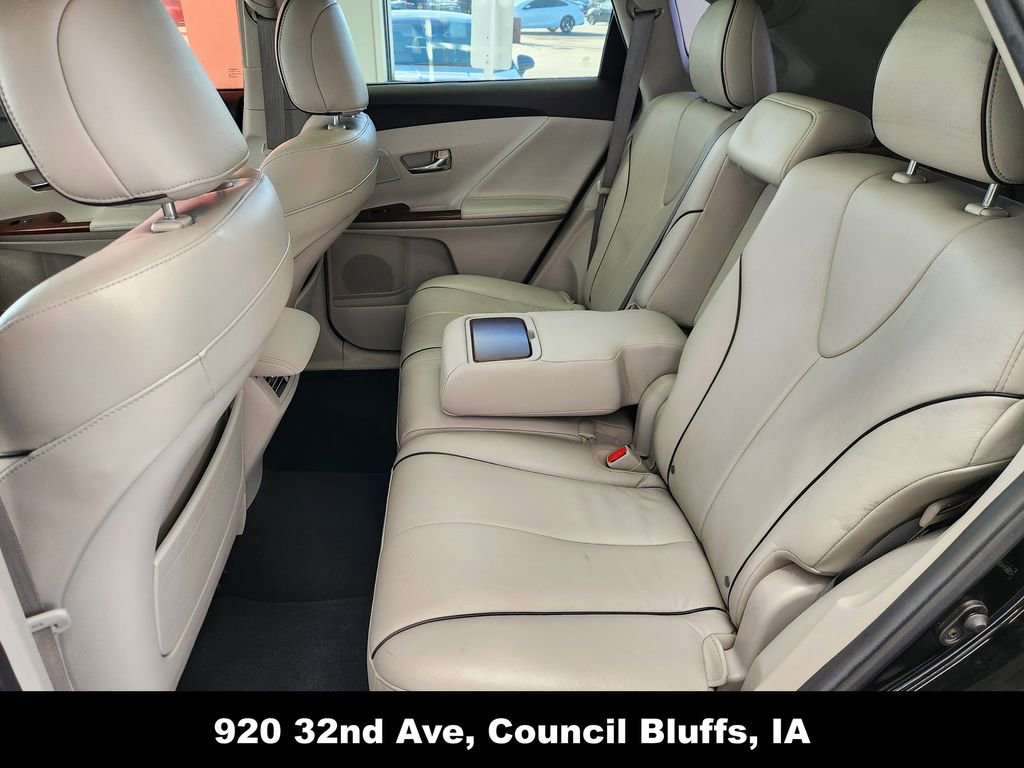 Used 2011 Toyota Venza AWD image 14