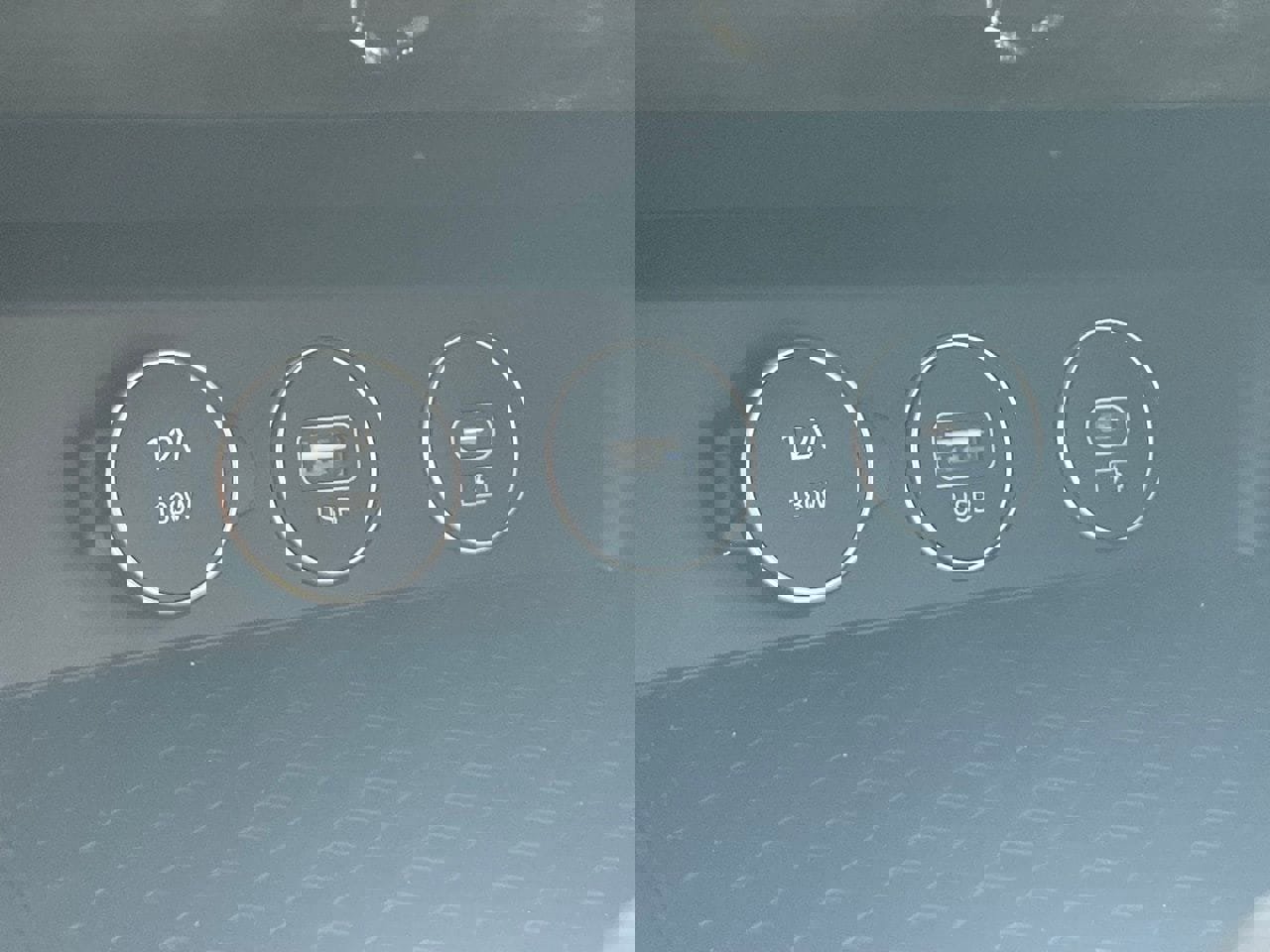 Used 2025 Genesis G70 2.5T image 8