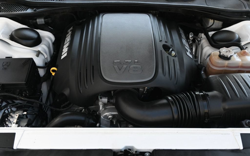 Used 2019 Dodge Challenger R/T w/ Plus Package RWD image 19