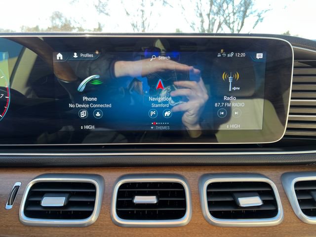 Used 2021 Mercedes-Benz GLS 450 4MATIC image 21