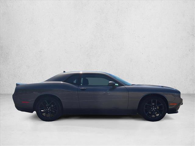 Used 2020 Dodge Challenger SXT w/ Blacktop Package RWD image 4