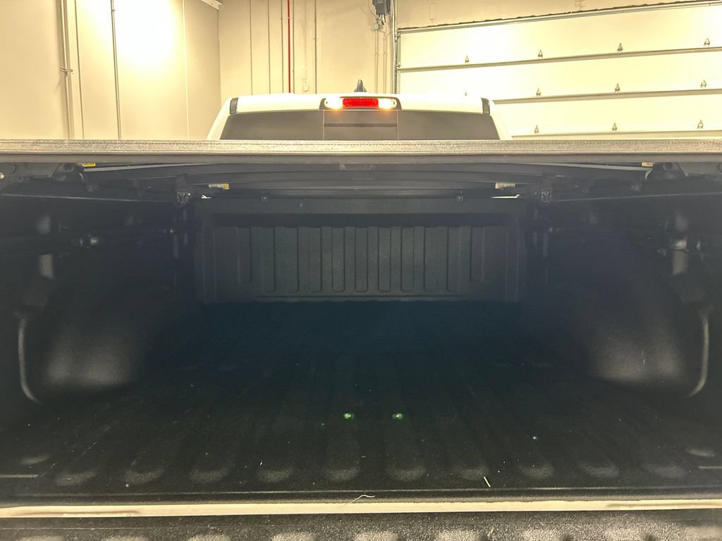 Used 2025 RAM 1500 Big Horn AWD/4WD image 34