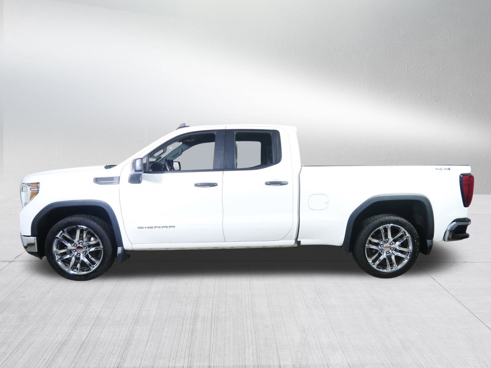 Used 2021 GMC Sierra 1500 4x4 Double Cab w/ Sierra Value Package image 4