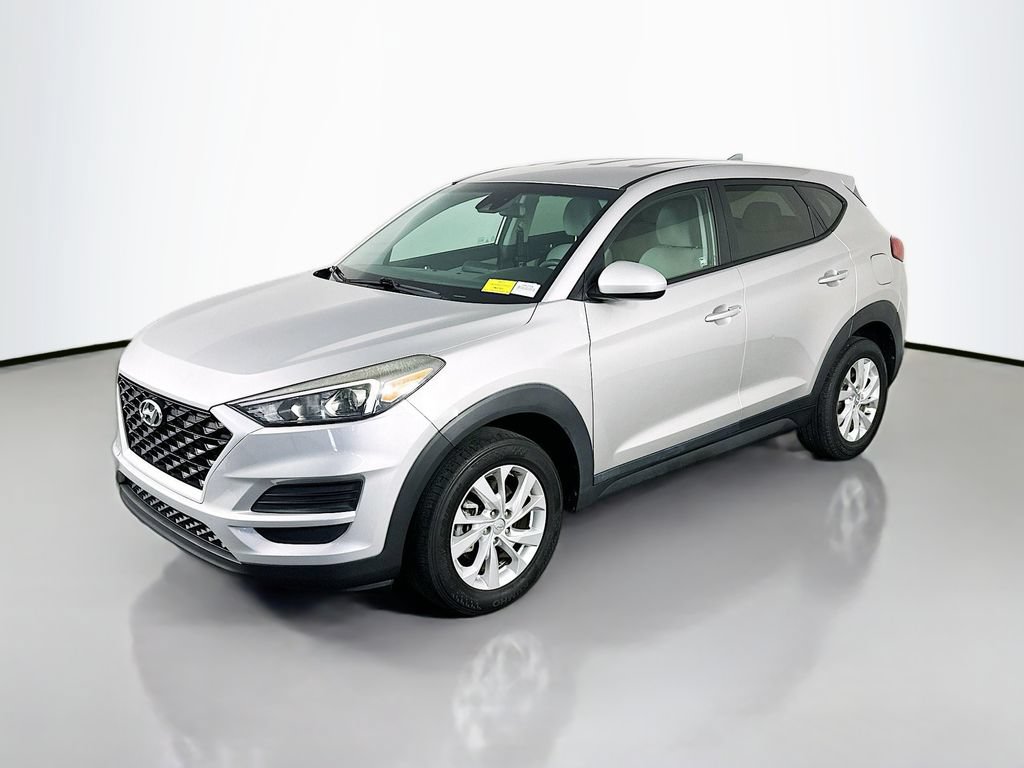 Used 2020 Hyundai Tucson SE w/ Cargo Package FWD image 3