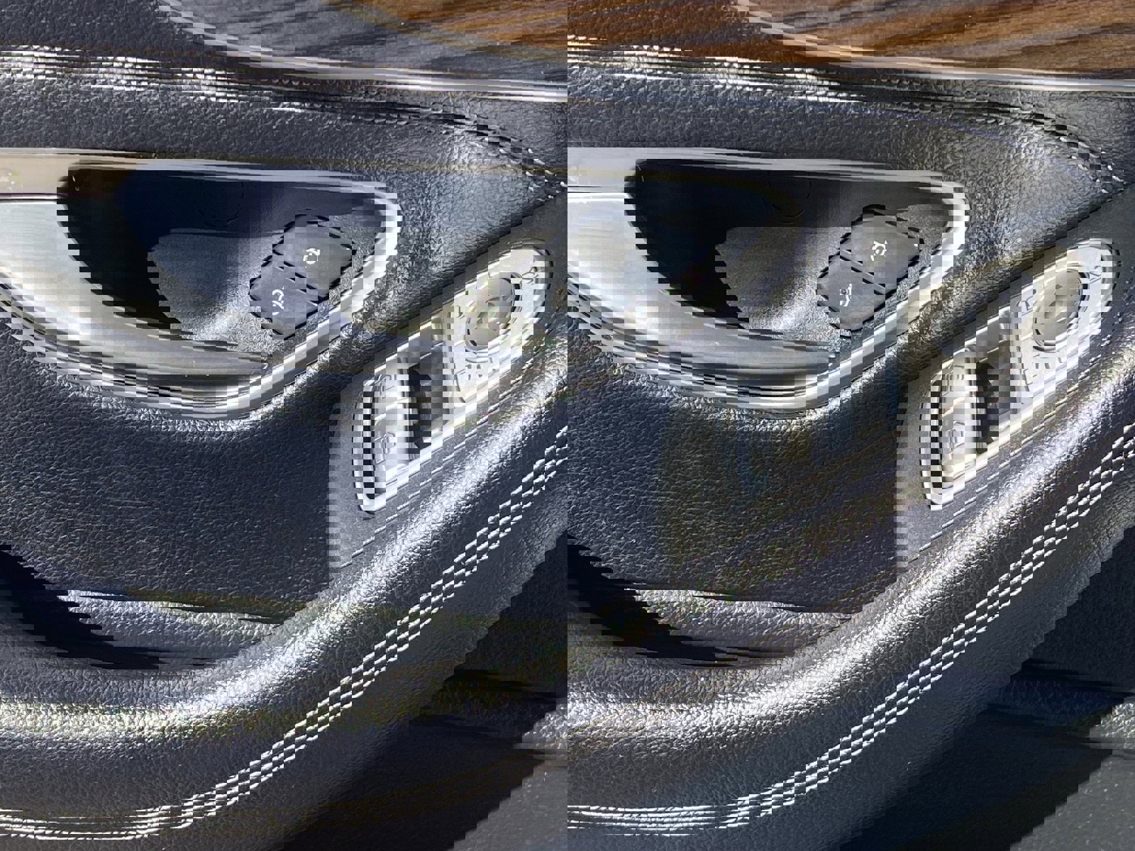 Used 2019 Mercedes-Benz C 300 Coupe image 23