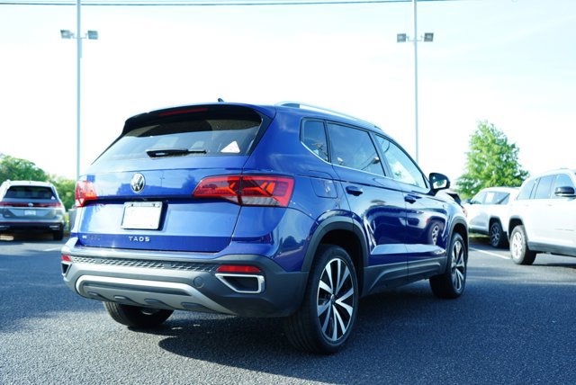 Used 2024 Volkswagen Taos SE FWD image 6