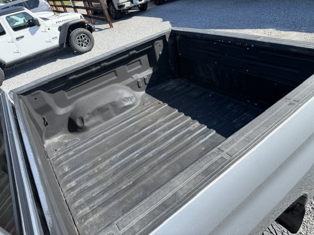 Used 2014 Toyota Tundra SR5 w/ SR5 Upgrade Package AWD/4WD image 14