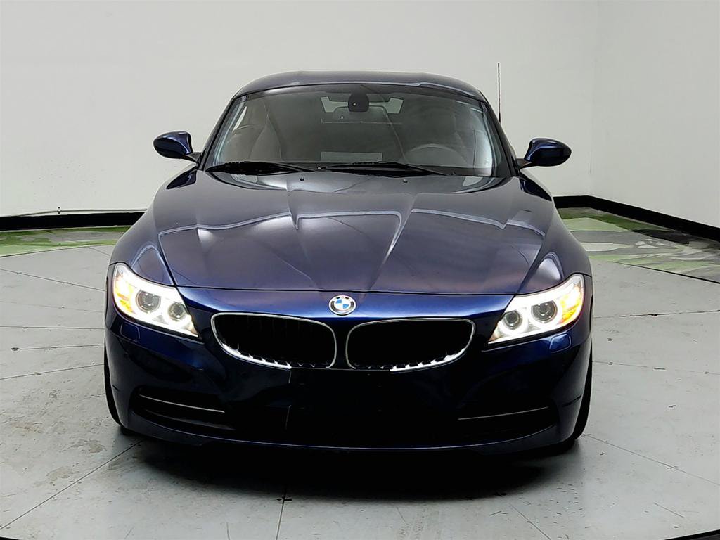 Used 2015 BMW Z4 sDrive28i RWD image 2