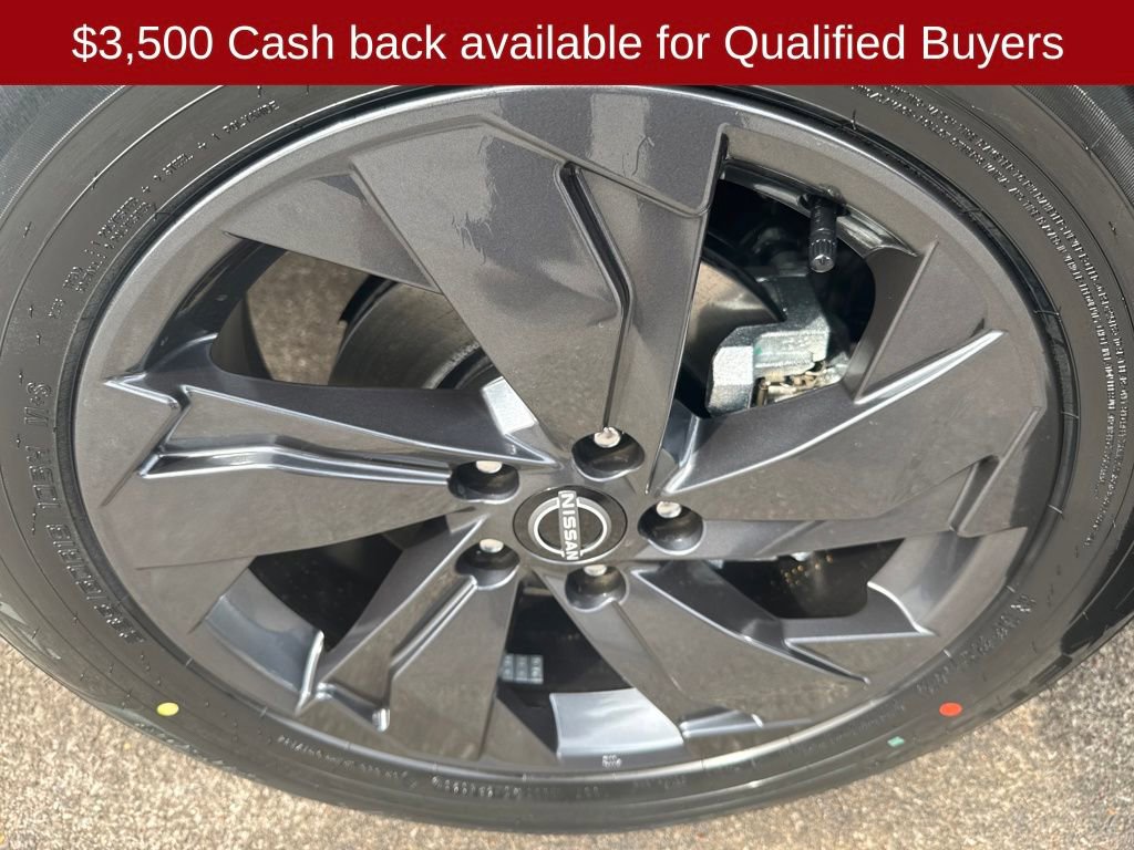 New 2026 Nissan Rogue SV image 39