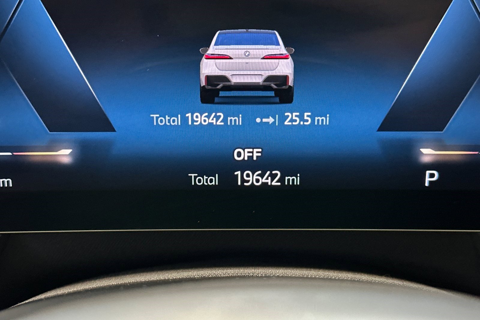Certified 2024 BMW i7 xDrive60 AWD/4WD image 33