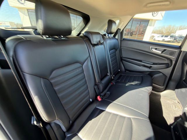 Used 2024 Ford Edge SEL image 25