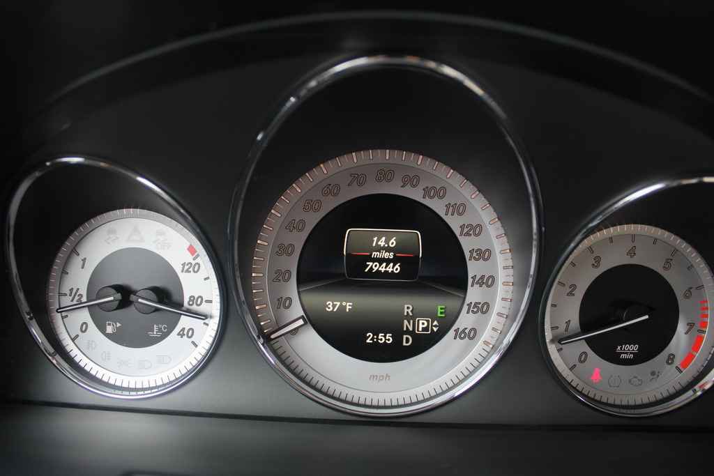 Used 2015 Mercedes-Benz GLK 350 2WD image 14