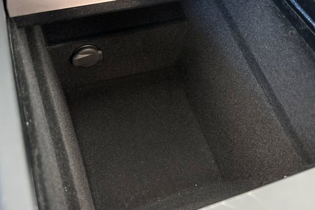 Used 2025 Tesla Model 3 Long Range image 53