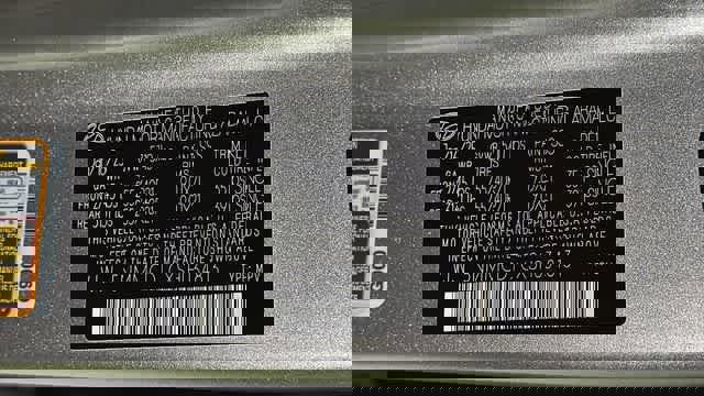 Used 2025 Genesis GV70 3.5T Sport w/ Sport Prestige Package AWD/4WD image 12