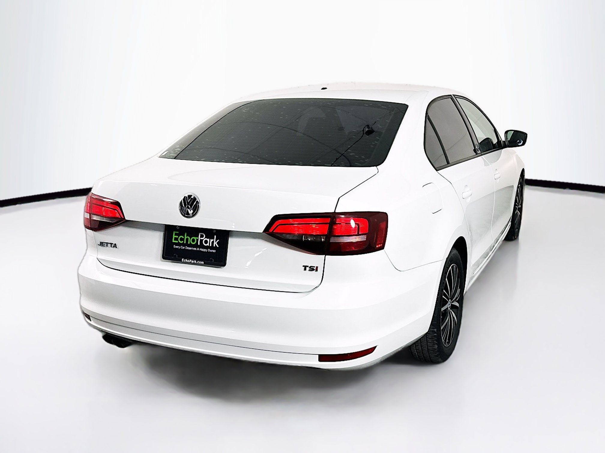 Used 2018 Volkswagen Jetta Wolfsburg Edition FWD image 9