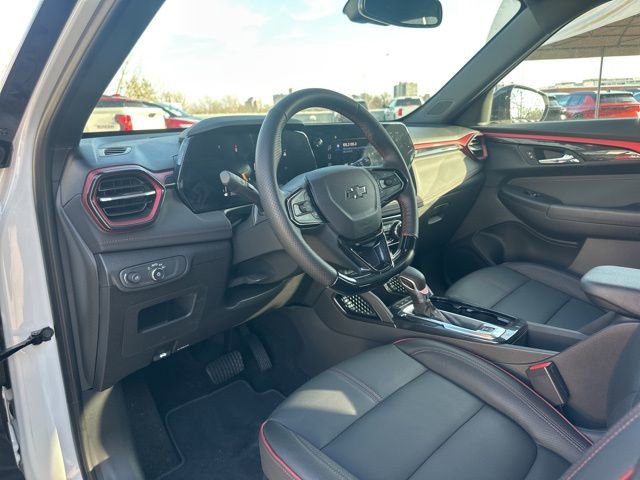 New 2025 Chevrolet TrailBlazer RS w/ Convenience Package image 14