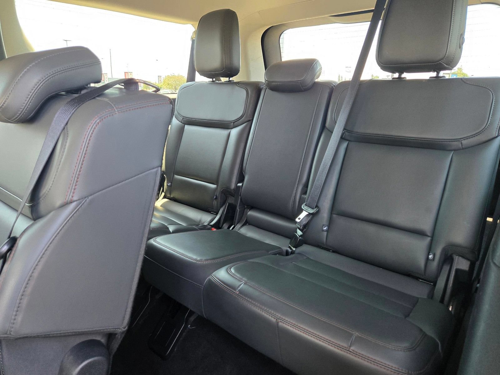 Used 2025 Ford Expedition Max Active AWD/4WD image 18