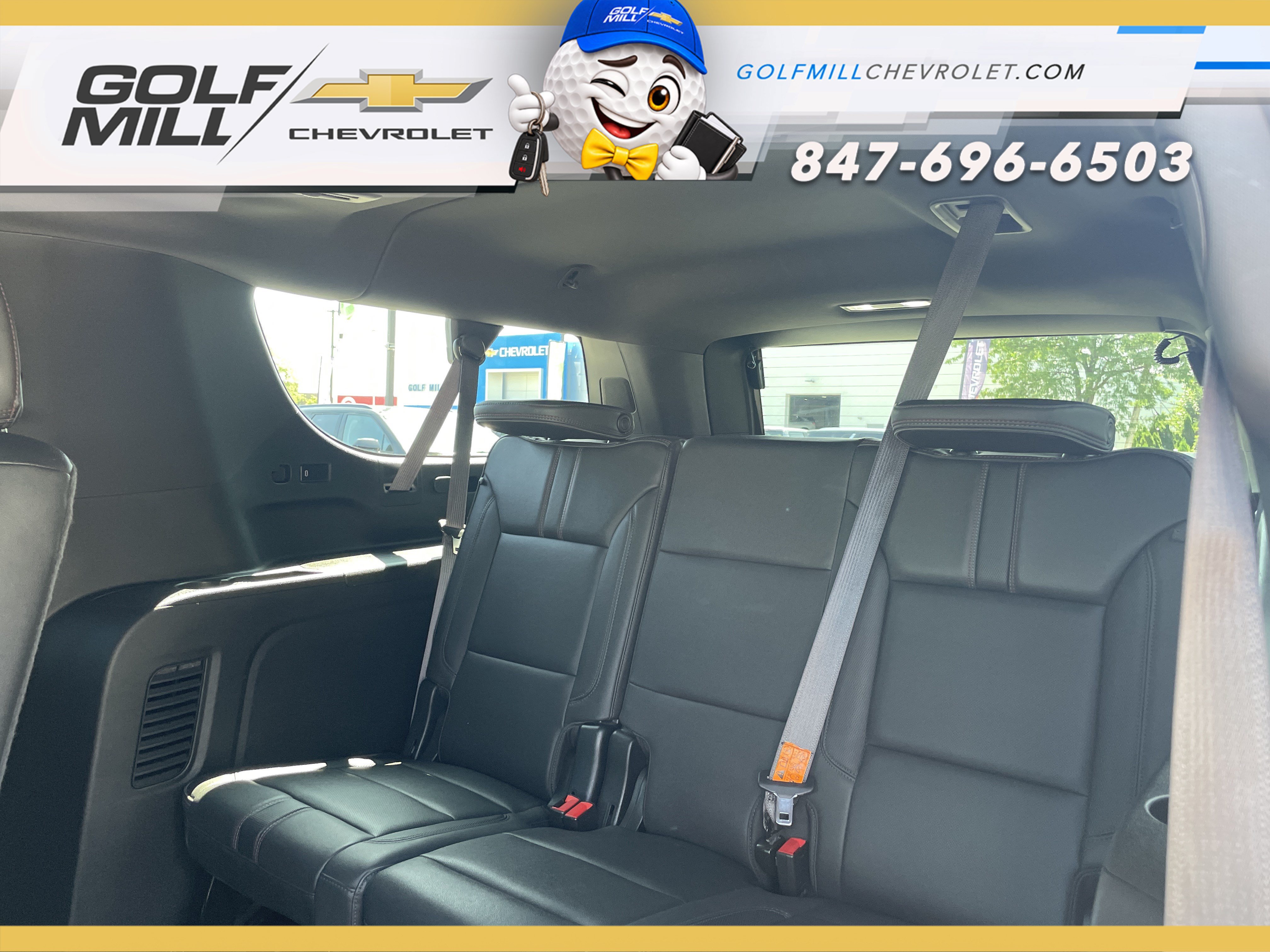 Used 2024 Chevrolet Suburban RST w/ Luxury Package AWD/4WD image 31