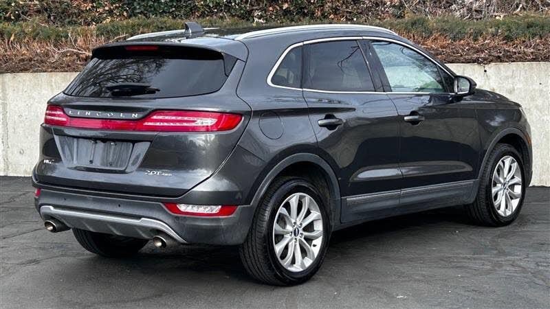 Used 2018 Lincoln MKC Select w/ Select Plus Package AWD/4WD image 5