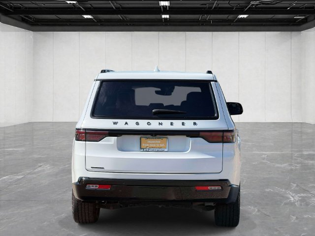 Used 2023 Jeep Wagoneer Series II AWD/4WD image 4