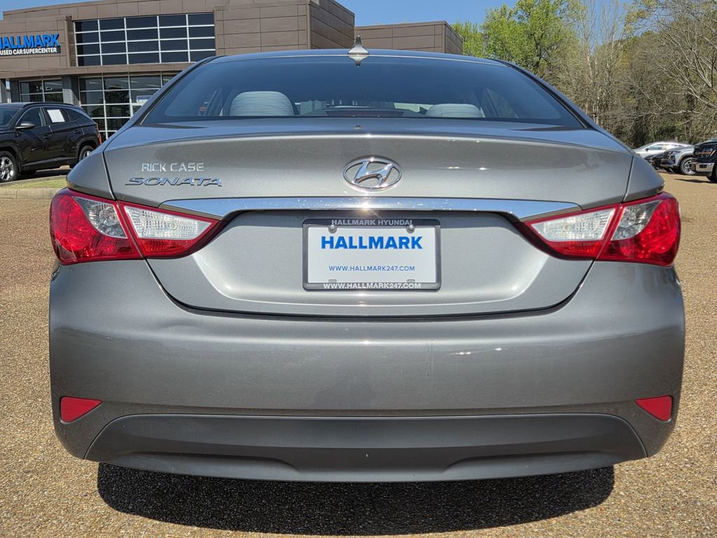 Used 2014 Hyundai Sonata GLS w/ Popular Equipment Group 2 image 4