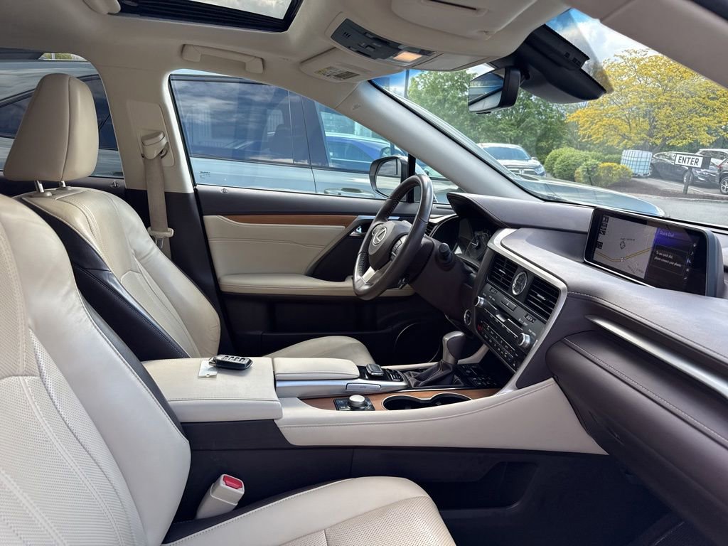 Used 2017 Lexus RX 450h AWD image 44