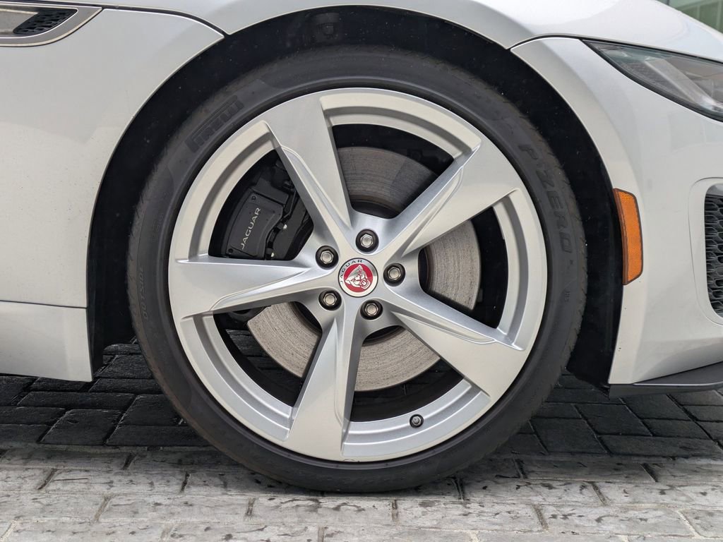 Used 2023 Jaguar F-TYPE Coupe image 12